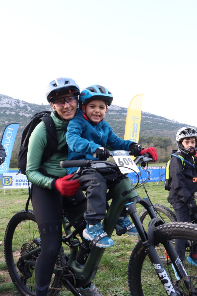 participez aux raids Off Road, des randonnées VTT chronométrées et en compétition, dans le coeur du parc départemental de Pichauris